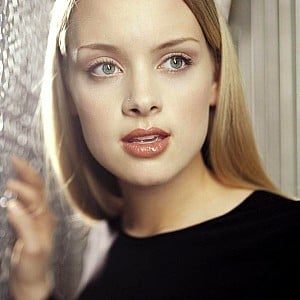 Rachel Skarsten