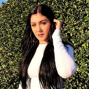 Rachelle Maust