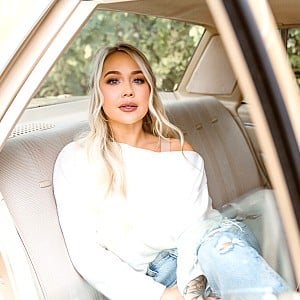 RaeLynn (singer)