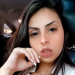 Rainha Hotwife