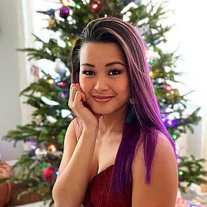 Raquel Lily