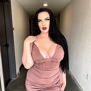 Raven Rose