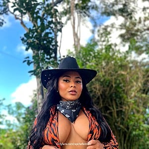 Raychelle Marie