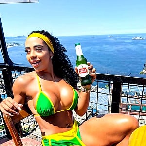 Raylene Pinheiro