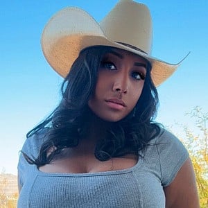 Rayna Lynn