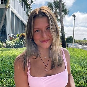 Reagan Voyak