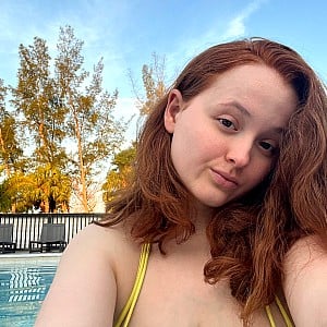 Red Eviee