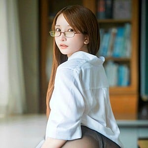 Rei Shimizu