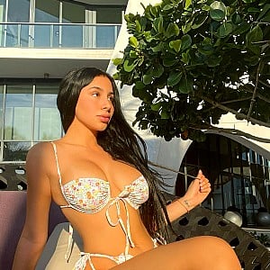 Reina Cosmo