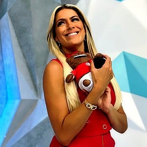 Renata Fan