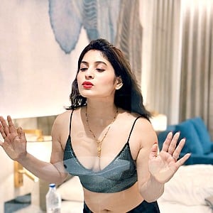 Renu Chandra