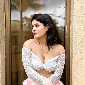 Renu Chandra