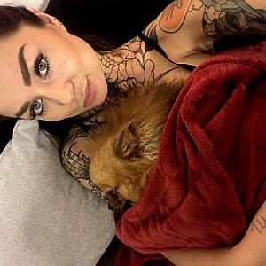 Ria Red