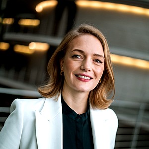 Ria Schroder