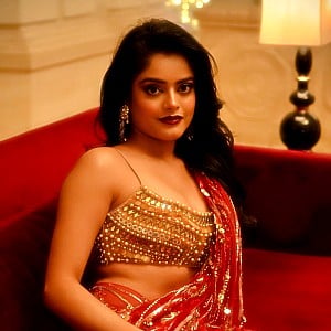 Riddhi Kumar