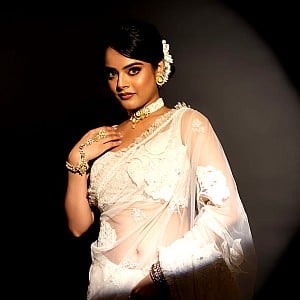 Riddhi Kumar