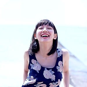 Riho Yoshioka