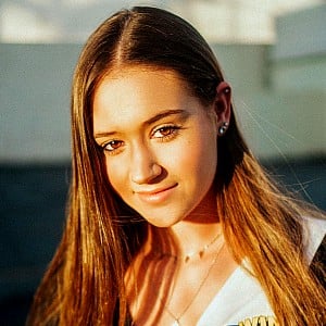 Riley Lewis