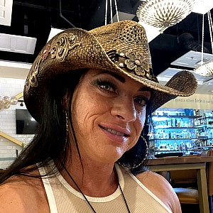 Ripped Vixen