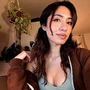Robin Mae