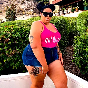 RoeThaBarbie