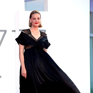 Romola Garai