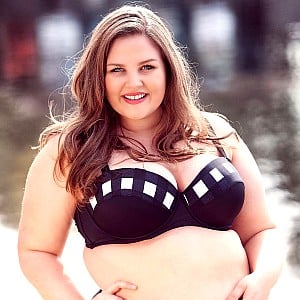 RomyCurvy