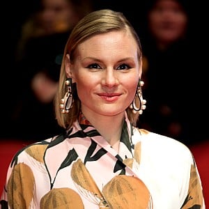 Rosalie Thomass