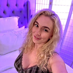Rose ASMR