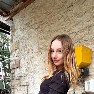 Rose Brown