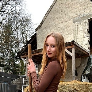 Rose Brown