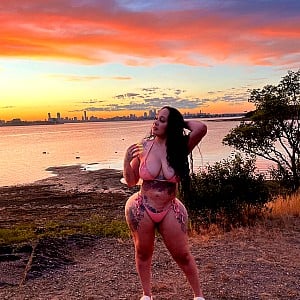 Rose Cruz
