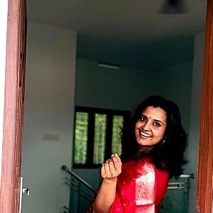 Roshna Ann Roy
