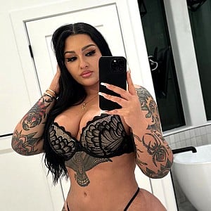 Roxanne Roselle