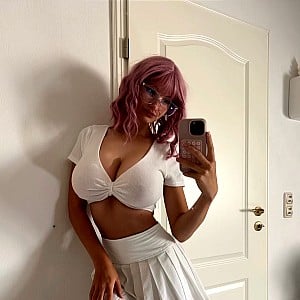 Ruby Collins (Onlyfans)