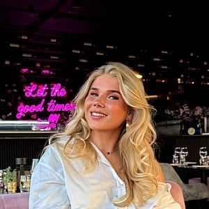 Ruby De Burg