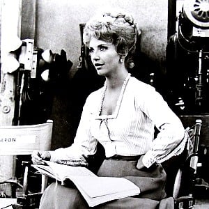 Ruta Lee