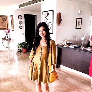 Saaniya Abbas