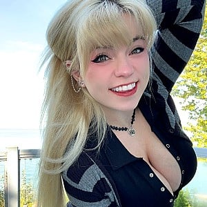Sabrina Banks (Onlyfans)