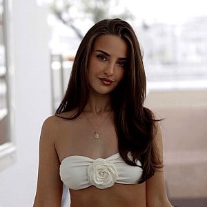 Sabrina Schuster