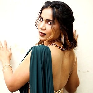 Sahithi Dasari