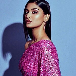 Saiee Manjrekar