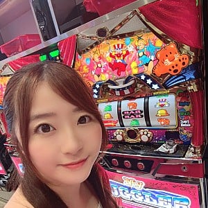 Saki Hatsumi
