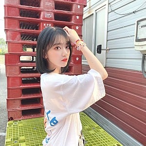 Sakura Miyawaki