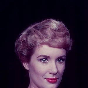 Sally Ann Howes