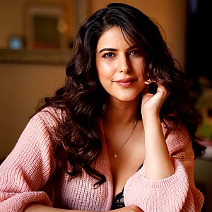 Saloni Khanna