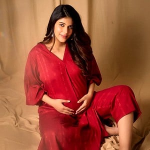 Saloni Khanna
