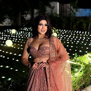 Saloni Sehra
