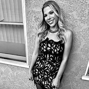 Samantha Brown (Actress)