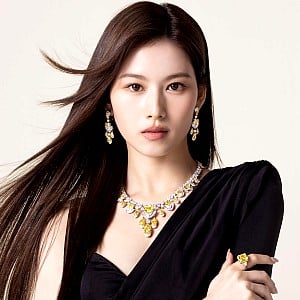 Sana Minatozaki